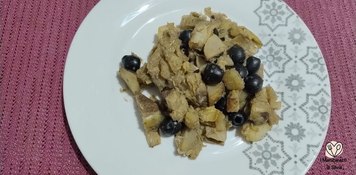 carciofi e patate in umido