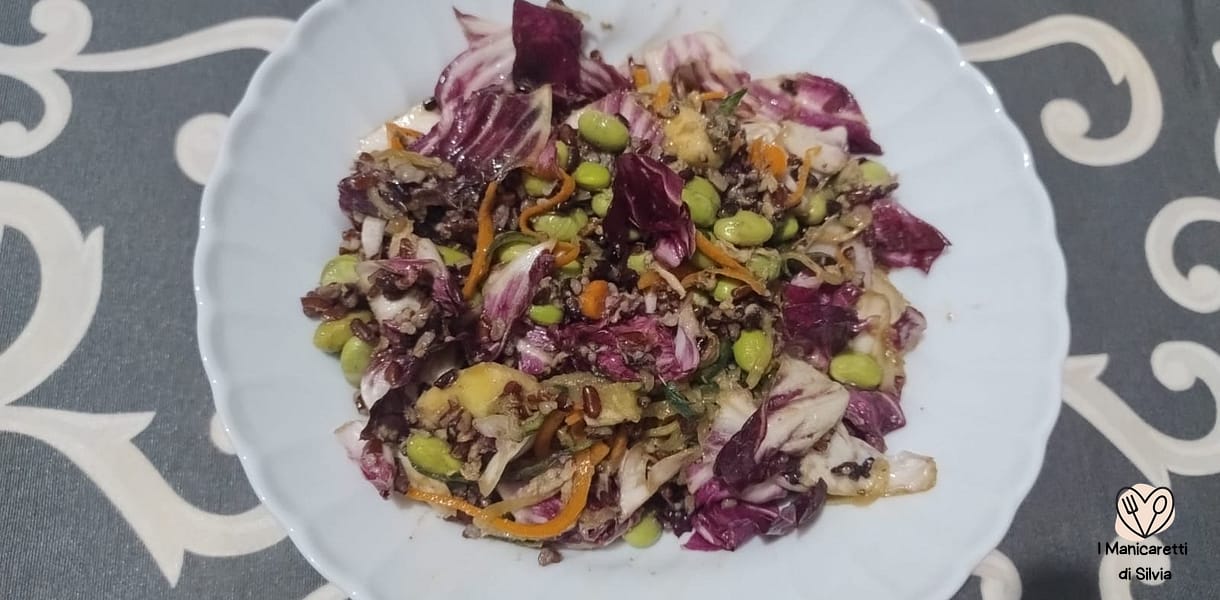 insalata di riso venere con verdure
