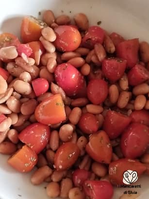 insalata con fagioli borlotti