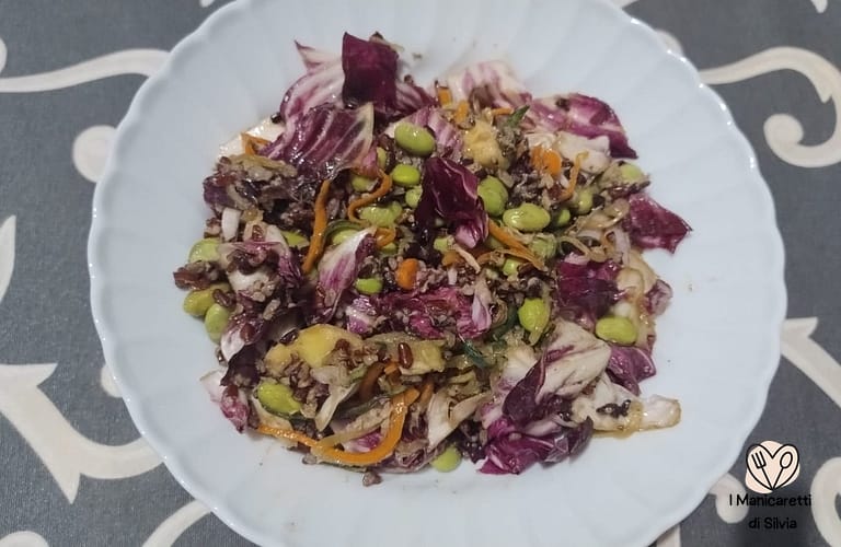 insalata di riso venere con verdure